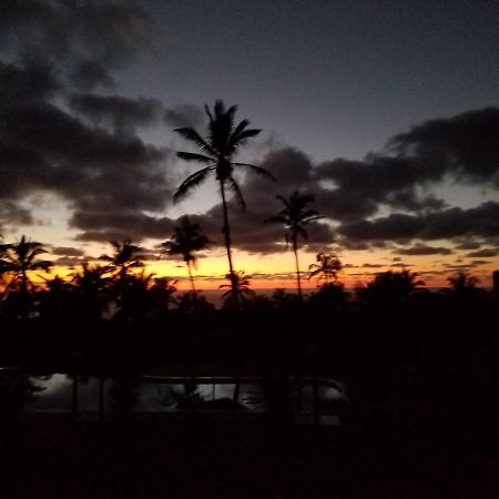 Blue Moon Beach Holiday Resort Inhambane Exteriör bild