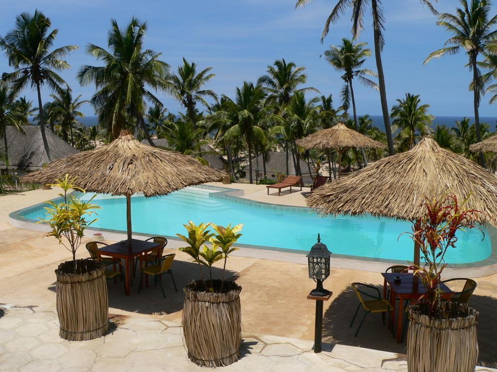 Blue Moon Beach Holiday Resort Inhambane Exteriör bild
